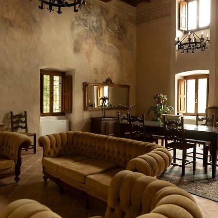 Bed and Breakfast Palazzo Pirro Dimora Storica Acciano Exterior foto