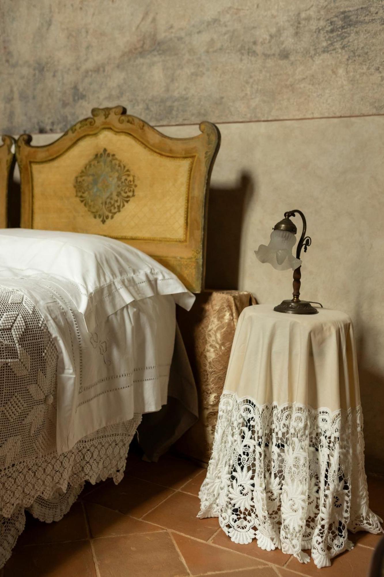 Bed and Breakfast Palazzo Pirro Dimora Storica Acciano Exterior foto